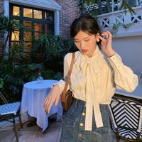 Camisas de blusas para mujeres Temprano otoño Vintage Lace-up Bow Blouse Mujeres Mujeres Elegantes Camiseta de manga larga para coreano Chic Loose Bl
