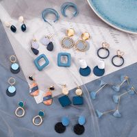 Pieno orecchini di dichiarazione coreana del lampadario per donne 2022 Fashion blu arcilico geometrico Orecchi gocce di goccia d'oro gioielli di gioielli oro