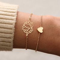 Link Chain 2pcs Armbänder für Frauen hohl ästhetische Mode Gold Hand Freundin Bangel Geschenke Lotus Herz Fußkettchen Verstellbarer Schmuckstück