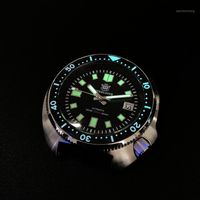 Relógios de pulso Tuna 6105 Relógio do mergulhador 200m Homens automáticos de água de água de água de capítulos de aço inoxidável NH35 mecânica