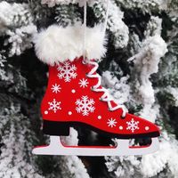 Decorações de Natal patins artesanato pingente de madeira pendurado ornamentos de pelúcia estilo nórdico vermelho para a árvore de Natal Hollow Out Decorationschristmas