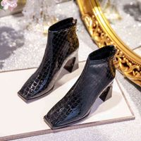 Toptan-2022 Yeni ayak bileği botları kadınların tıknaz topuklu Chelsea botları kış parti ayakkabıları ekose seksi fermuarlı moda