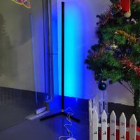 Top 2022 Weihnachts -Led -Eck -Stehlampe WiFi RGB Hintergrund Atmosphären Leicht lebende stehende Beleuchtung für kompatibel mit Alexa Google Assistant