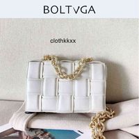 Women Venetas Bags Bottegas 2021 New Trend Fashion Chain Pillow Bag Popular Versatile Travel Fairy Essential Large Capacity Yzl