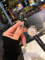 Ladies 'Luxury Designer Uhren -Zifferblatt mit Diamonds Japanischen Quarzbewegung Uhren Edelstahl -Hülle Multikolon -Kalbsleder -Armbanduhr