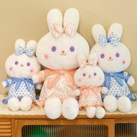 Neues süßer Kaninchen -Plüsch -Spielzeugpuppenrock Kaninchenpuppen Mädchen Bettkissen Dekoration