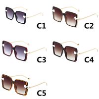 Occhiali da sole quadrati per donne designer di lusso Designer Sun occhiali in metallo Fritta Eyewear Uv400