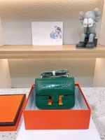 Diseñadores Bolso de hombro Luxurious bolso bolso bolsas de bolsos cluth de alta calidad clásica de cuero genuino caja original de cuerpo original mini tamaño 19 cm verde