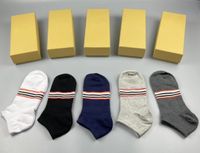 Модные мужские и женские четыре сезона чистые хлопковые лодыжки короткие носки дизайнер -дышащий отдых на открытом воздухе 5 цветов бизнес -носок
