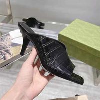 Moda-kadın klasik yaz ayakkabıları sandal siyah pembe beyaz açık ayak terlikleri sıradan stiletto deri sandaletler 35-41