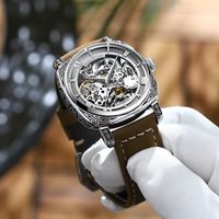 2022 Brand Watch Automatic Hollow Out Mechanical Watch Männlich geschnitztes Geschenk