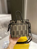 Designer-Taschen, modische Damen-Mini-Handtaschen aus Segeltuch, luxuriöse Damen-Einkaufstasche, kleine Stickerei-Buchstabe, Strandtasche, lässige Vintage-Schulter-Geldbörsen