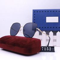 Erkek Tasarımcı Güneş Gözlüğü Bayan Polarize Işık Moda Güneş Gözlükleri UV400 Tüm Çerçeve Metal Gözlük Lüks Yüksek Kalite 6 Renkler Kutusu