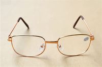 الفضة / الذهب الإطار الكلاسيكي للجنسين رخيصة نظارات القراءة الرجال النساء نظارات إطار معدني القراءة الديوبتر + 1.00- + 4.00 50Pcs / Lot