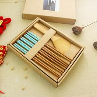 Groothandel-gratis verzending Exquisite Pack van 5 paren bestek bamboe eetstokjes gesneden eenvoudige stijl Chinese kenmerken Gift Nieuwe Collectie