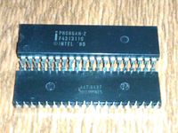 P8085AH-2, P8085AH, 8-битный микропроцессор HMOS. 8085 старый процессор. PDIP40, двойной IN-Line 40 Pins Dip Plast Package Package IC. Электронный компонент