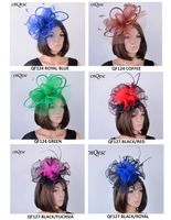 NOUVEAU design Sinamay CRIN chapeau bibi avec des plumes, des boucles de satin et de fleurs d'organza pour le kentucky derby, mariage, église, courses, fête