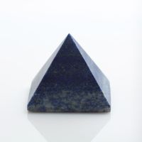 Großhandel HJT Natürliche Lapislazuli Kristall Pyramide Nunatak Reiki Heilung Lapislazuli Kristall Quarz Pyramide Dekoration 45mm
