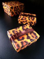 [Simples Sete] amantes do anel caixa / Leopard Impressão Pedant Box / Moda Pacote colar / jóia especial Case / Tendência Ribbon Box Brinco Studs