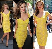Miranda Kerr Korta Prom Klänningar 2016 Sweetheart Sheer Lace Vestidos de Festa Yellow Meath Formell Party Celebrity Gowns