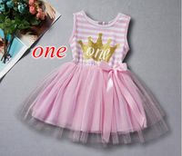 Kızlar Doğum Günü Elbise İlk Iki Doğum Günü Prenses Çocuk Giyim Altın Taç Mektup Bebek Kız Yay ile Doğum Günü Toddler Kıyafet Tutu Elbise