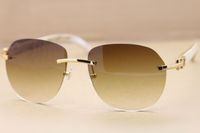 Berühmte Marke Designer Sunglassses Echte Natural White Buffalo Horn Brille Randlose Sonnenbrille 8300729 für Männer Frauen mit Original Box