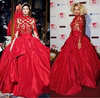 2019 Zuhair Murad röd kvällsklänningar Rita Ora i Marchesa Fall High Neck Red Carpet Dress Celebrity Gowns Satin Ball Gown Weddings Klänningar