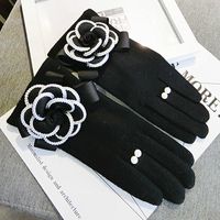 Wholesale-タッチスクリーンのカシミヤミットの手袋を愛しているカシミヤミッテン女性の大きな花暖かいウール手袋の女性を運転する手袋