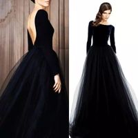 Fall Winter 2018 Black Vevet Dresses Evening Wear Bateau Neck Low Cut Back A Line Tull Skirt Long Sleeve Evenign Dresses Formal Gowns