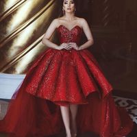 Arabie saoudite Mode Sparkly Robes de bal col en V Appliques manches pailletée robe de bal Parti Robes de charme haut-bas célébrité robe de soirée