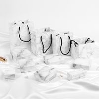 [DDisplay] Ins-Art-Marmorschmucksache-Kasten, Tendenz-Ring-Geschenk-Kasten, spezieller Schmuckkasten für Halskette, Festival-hängende Marmoranzeige