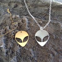 30PCS Simple Aliens Necklace Cute UFO ET Face Head Eye Emoti...