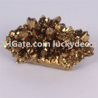 Tamaño aleatorio de 35 mm-50mm Consejos de forma rota de forma libre de oro Titanio recubierto Cristal de cristal Cuarzo Drusy Geody Gemstone Collection Pantalla 1pc