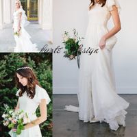 Flowy Chiffong Modest Bröllopsklänningar 2018 Strand Korta ärmar Beaded Belt Temple Bridal Gowns Queen Anne Neck Informell Reception Dress