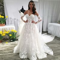 2018 mariage blanc élégant Robes sweetheart manches longues robes de mariée avec dentelle Applique hiérarchisé Ruffle balayage train Custom Made Robes