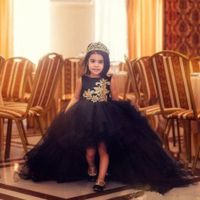 Yüksek Düşük Tül Balo Kızın Pageant Elbiseler Altın Aplike Backless Çiçek Kızların Düğünler İçin Elbiseler