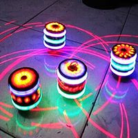 New strange explosion LED flash wood gyro music light-emitting toy spinning top peg-top for baby novelty classic toy kids Toys gifts