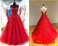 Moda rossa A Line Lace Prom Abiti da sera con cinghie Applique Open Back Tulle Long Formal Pageant Dress per le donne Party Homecoming Girls