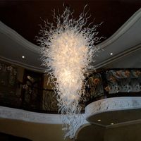 Prins de la lampe à lustre en verre blanc Éclairage 110-240V LED Blown Blown suspension des lustres suspendus pour la salle à manger de l'escalier décoration de la maison