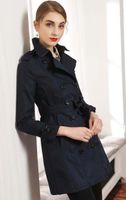 المبيعات الساخنة! النساء أزياء إنجلترا البريطانية الأوسط معطف الخندق معطف / ​​جودة عالية تصميم العلامة التجارية مزدوجة الصدر معطف الخندق حجم S-XXL 5 ألوان