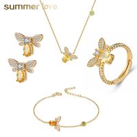 NUEVO CZ Bee Charm Pulsera Pendientes Collar de anillo Conjunto para mujeres Moda Oro Copos de cobre Zircon Cadena de cristal Pulsera Juego de joyas