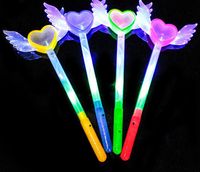 LED Magic Wands Flash Fairy Angel Heart Wings Wand Cosplay Fancy Dress Glow Sticks Party Light Up Atmosphere Rekwizyty Rekwizyty Sprzyja Prezent