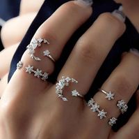유럽과 미국 보헤미안 5 피스 세트 다이아몬드 반지 여성 레트로 웨딩 페스티어 스타 문 크리스탈 반지