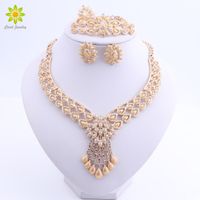 Conjunto de joyas africanas de moda Conjuntos de joyas de oro de Dubai de Dubai de la boda de Dubai para las mujeres Mejores regalos nupciales Collar de flores