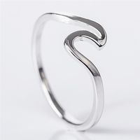 2020 Nieuwe Wave Legering Zilveren Ringen Charms Rose Gold Ring Minimalistische Sieraden Trouwringen voor Vrouwen Valentijnsdag Gift Wholesale-Z