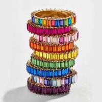 2019 Vintage Crystal Rainbow Anillos de compromiso para mujeres Moda Anillos de marca coloridos Boda Joyería Fiesta Venta al por mayor Venta caliente 12 colores