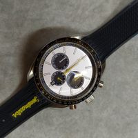 Speed ​​de montre masculine série 40 mm de quartz multifonctionnel chronographe original fermoir boutique caoutchouc bracelet