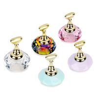 1Pc Magnetic Nail Holder + 5 Tips Practice Training Display Stand Crystal Holders Alloy False Nails Showing Shelf Manicure Tools
