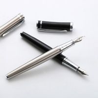 Klassisk extra fountain penna 0.5mm Metall Signatur Skriva bläckpennor för studenter Kontor Tillbehör Skolleveranser FB310