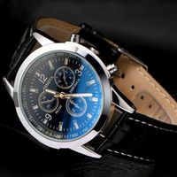 2019 Unisex Business Herrenuhren Blue-ray Glas Leder Genf Männer Quarzuhr Mode Kleid Geschenk Armbanduhren für Männer Frauen